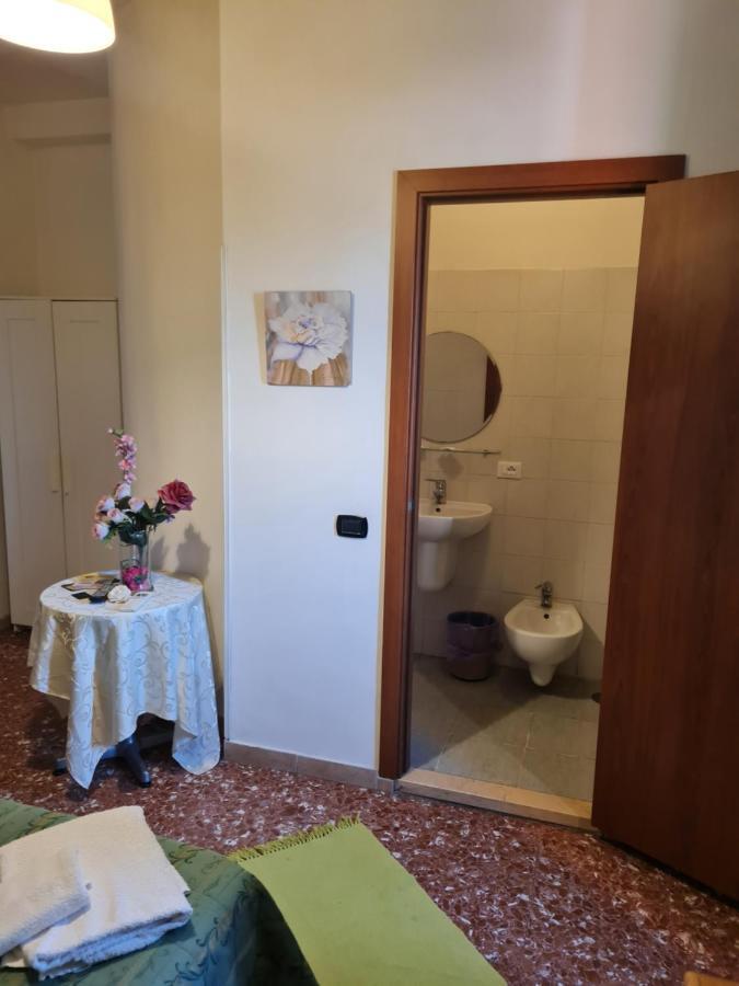 La Palazzina Hotel Рим Екстериор снимка