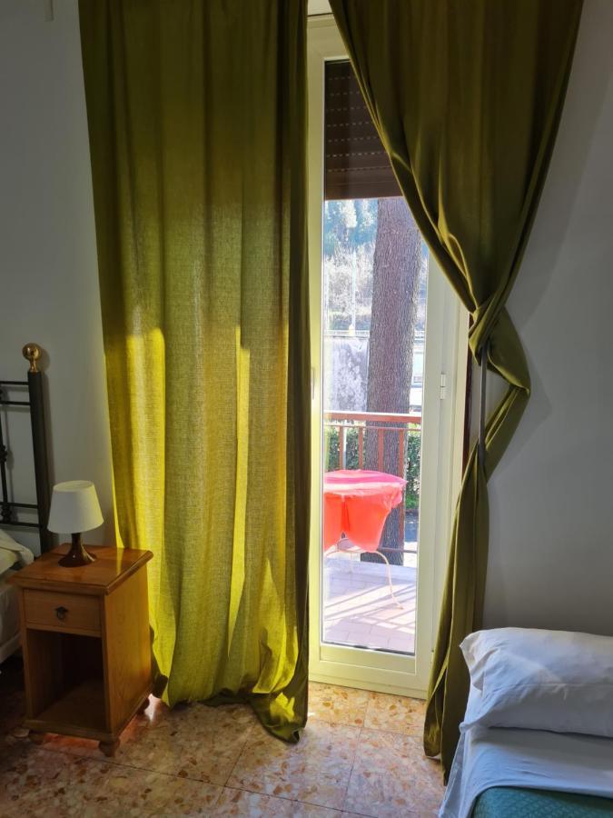La Palazzina Hotel Рим Екстериор снимка