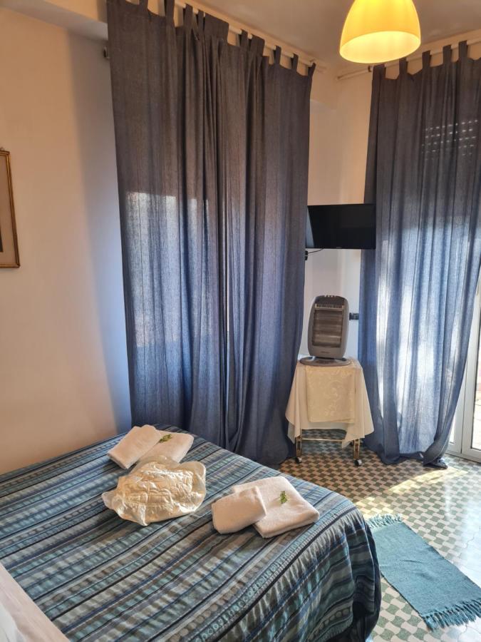 La Palazzina Hotel Рим Екстериор снимка