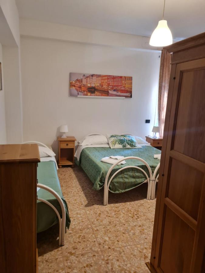 La Palazzina Hotel Рим Екстериор снимка
