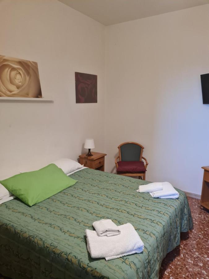 La Palazzina Hotel Рим Екстериор снимка