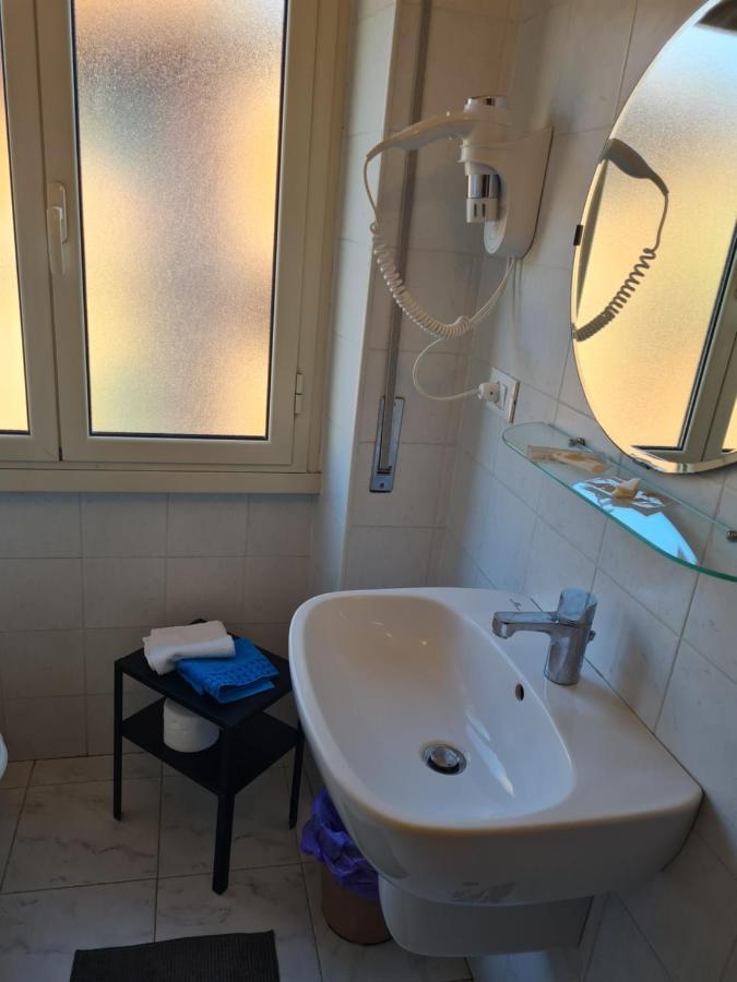 La Palazzina Hotel Рим Екстериор снимка