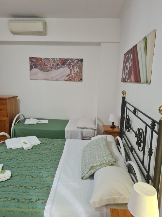 La Palazzina Hotel Рим Екстериор снимка