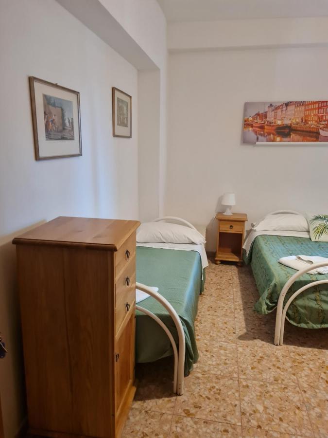 La Palazzina Hotel Рим Екстериор снимка